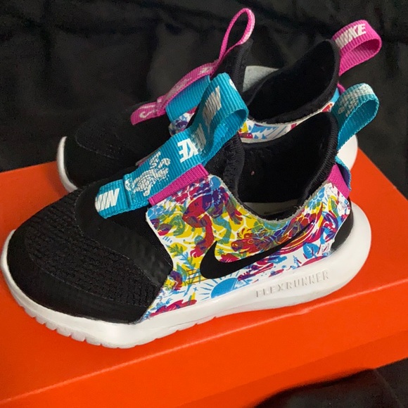nike flex runner fable